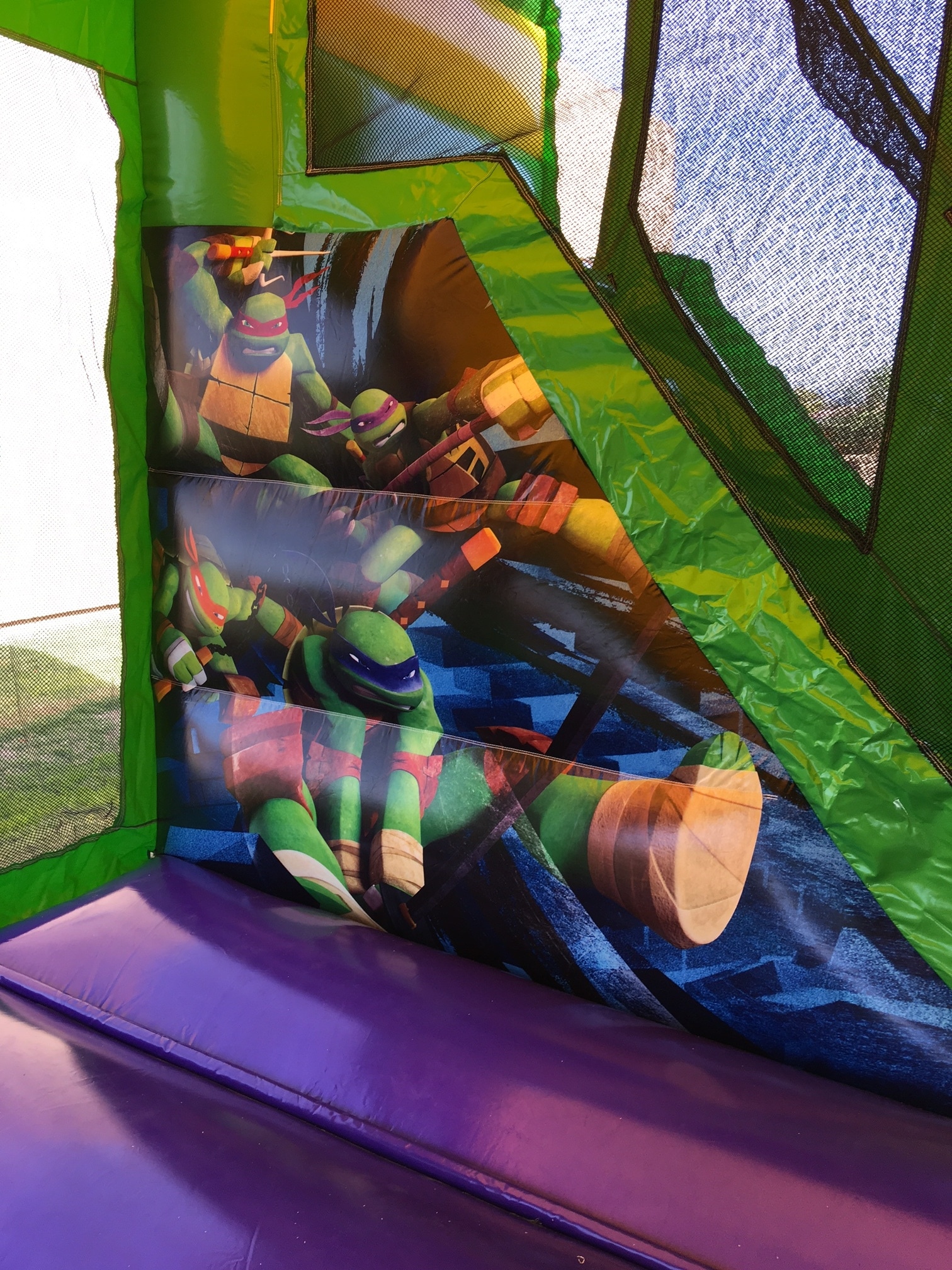 Inflatable bounce house – teenage mutant ninja turtle